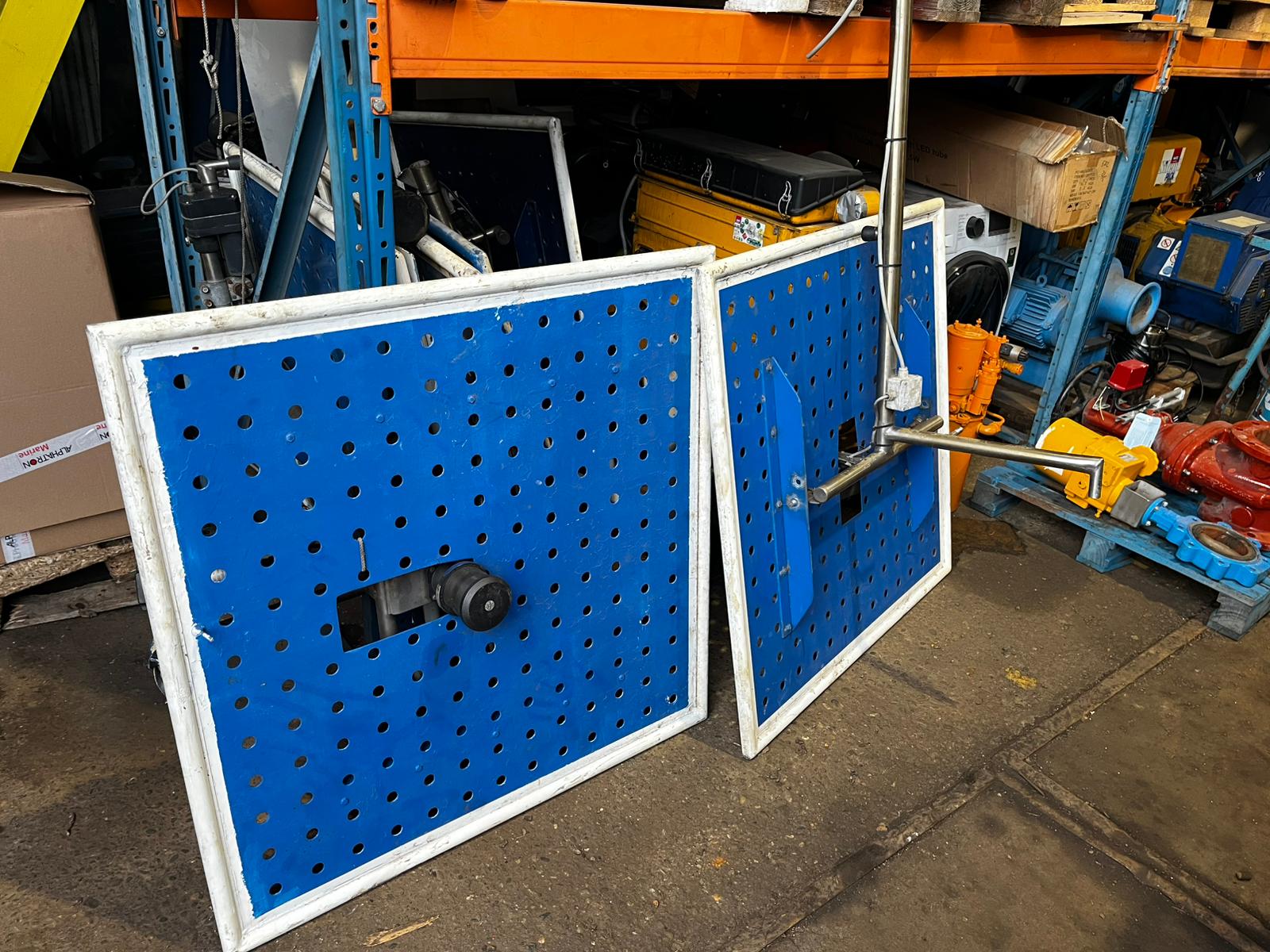 Bakels elektrisch blauw bord